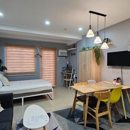 The Fika Room Near Mnl Airport - Scandi Studio Unit With Fast Wi-Fi & Netflix - Read Full Property Desc Before Booking Manila Exterior foto