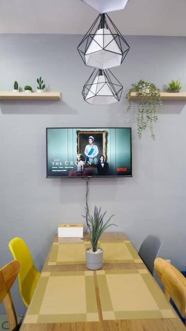 The Fika Room Near Mnl Airport - Scandi Studio Unit With Fast Wi-Fi & Netflix - Read Full Property Desc Before Booking Manila Exterior foto