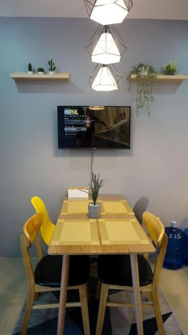The Fika Room Near Mnl Airport - Scandi Studio Unit With Fast Wi-Fi & Netflix - Read Full Property Desc Before Booking Manila Exterior foto